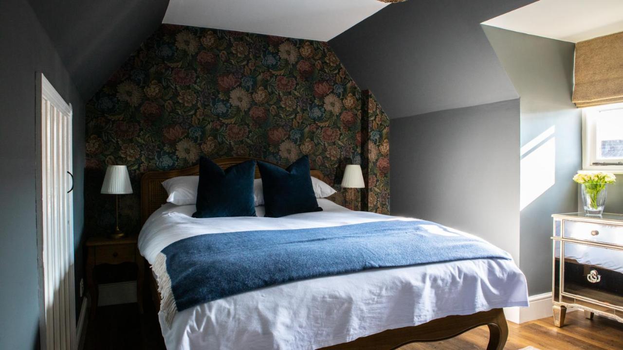 The White Horse Hotel Faversham Ngoại thất bức ảnh