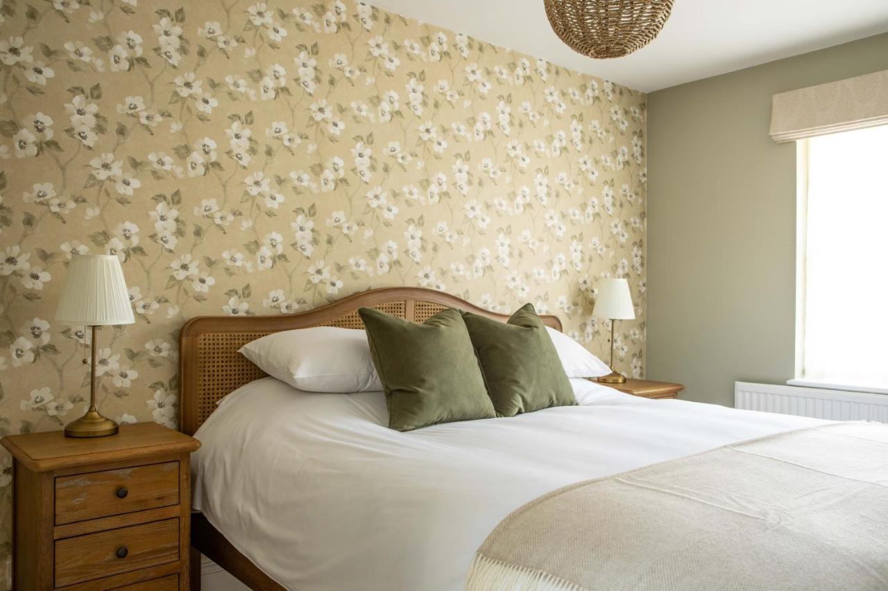 The White Horse Hotel Faversham Ngoại thất bức ảnh
